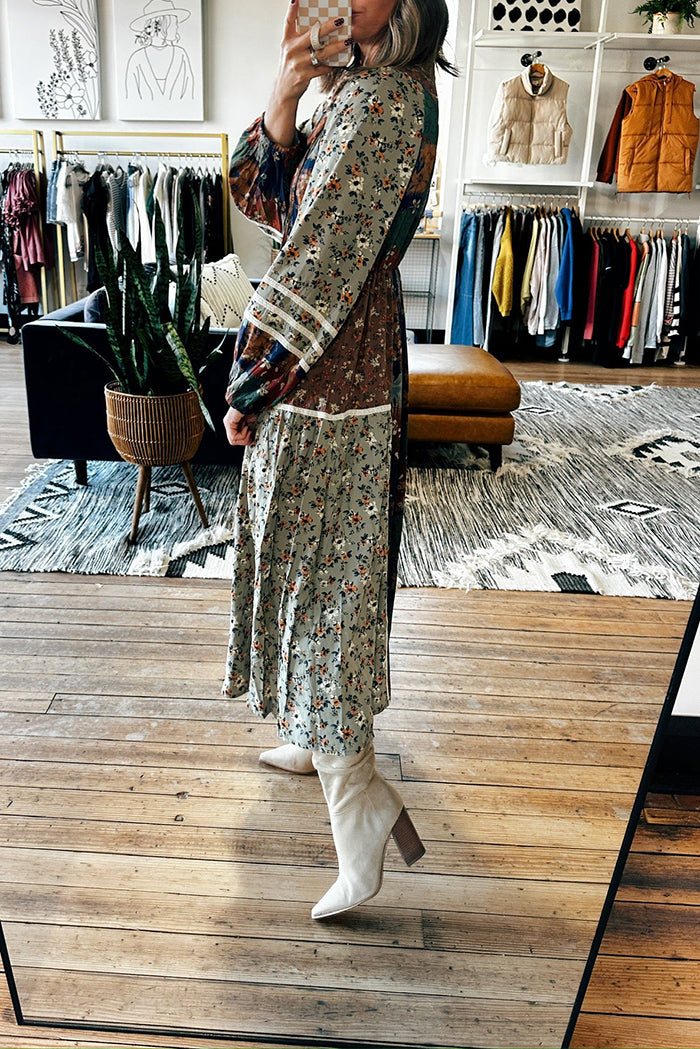 V-Neck Patchwork Print Balloon Sleeve Dress