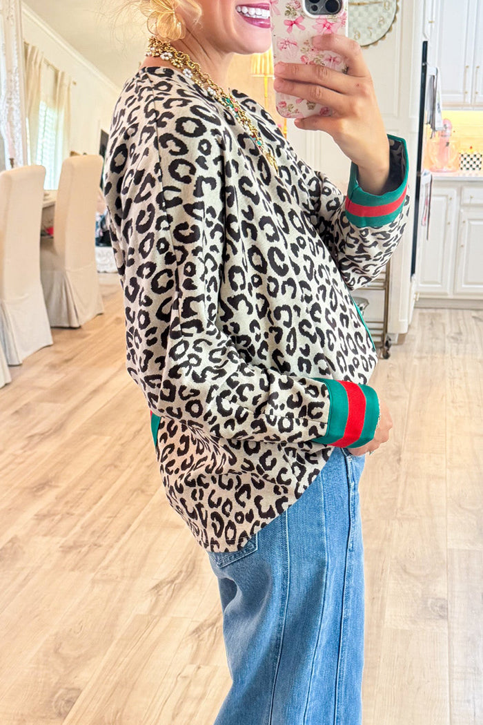 Leopard Accent Contrast Trim Top