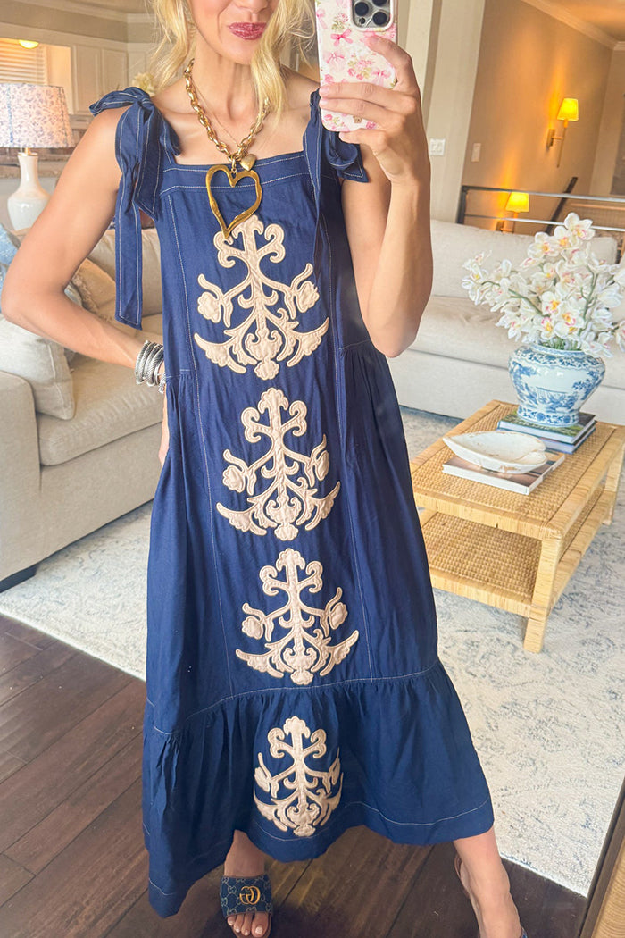 Embroidered Applique Pockets Midi Dress