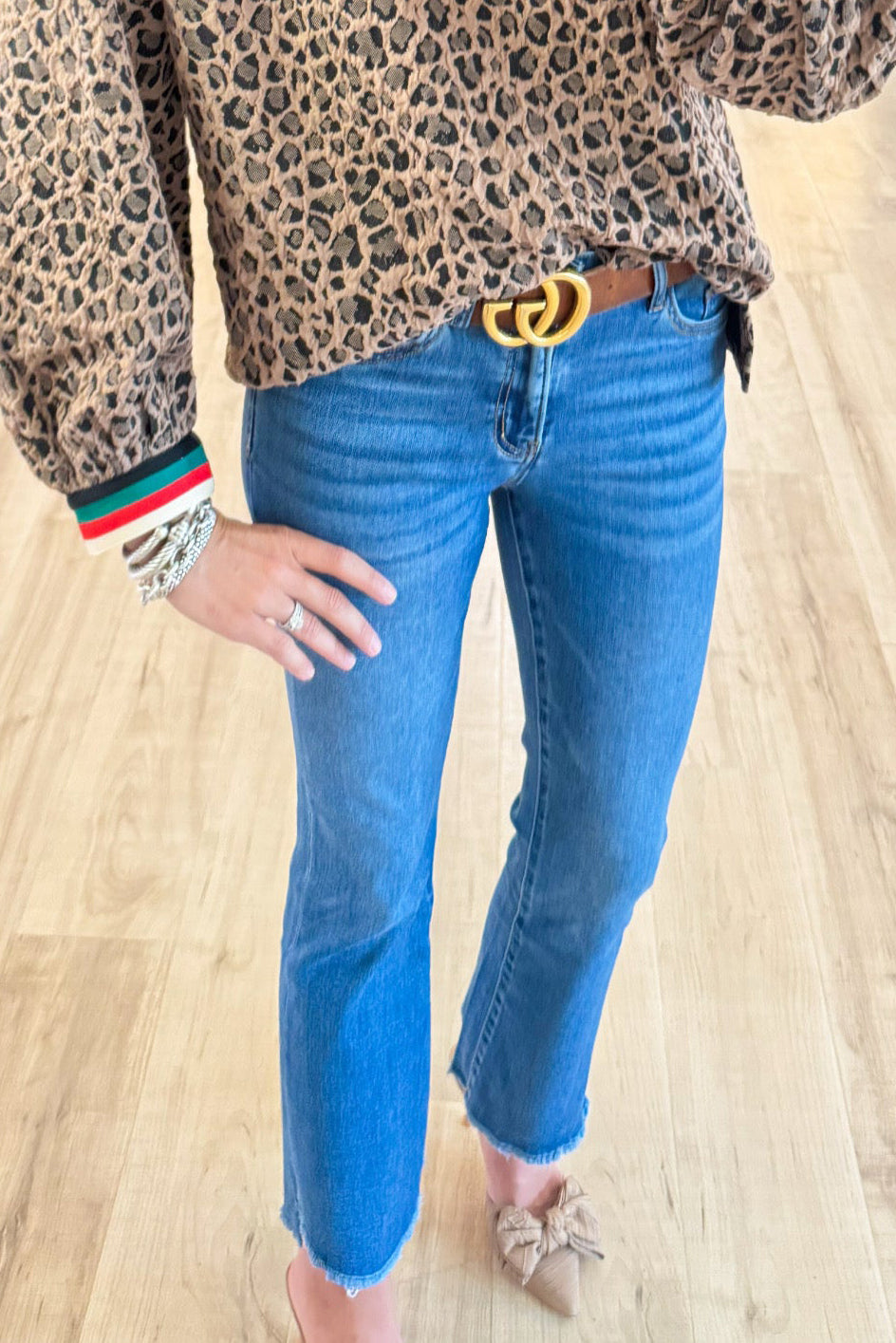 Mid Rise Crop Flare Denim Jeans