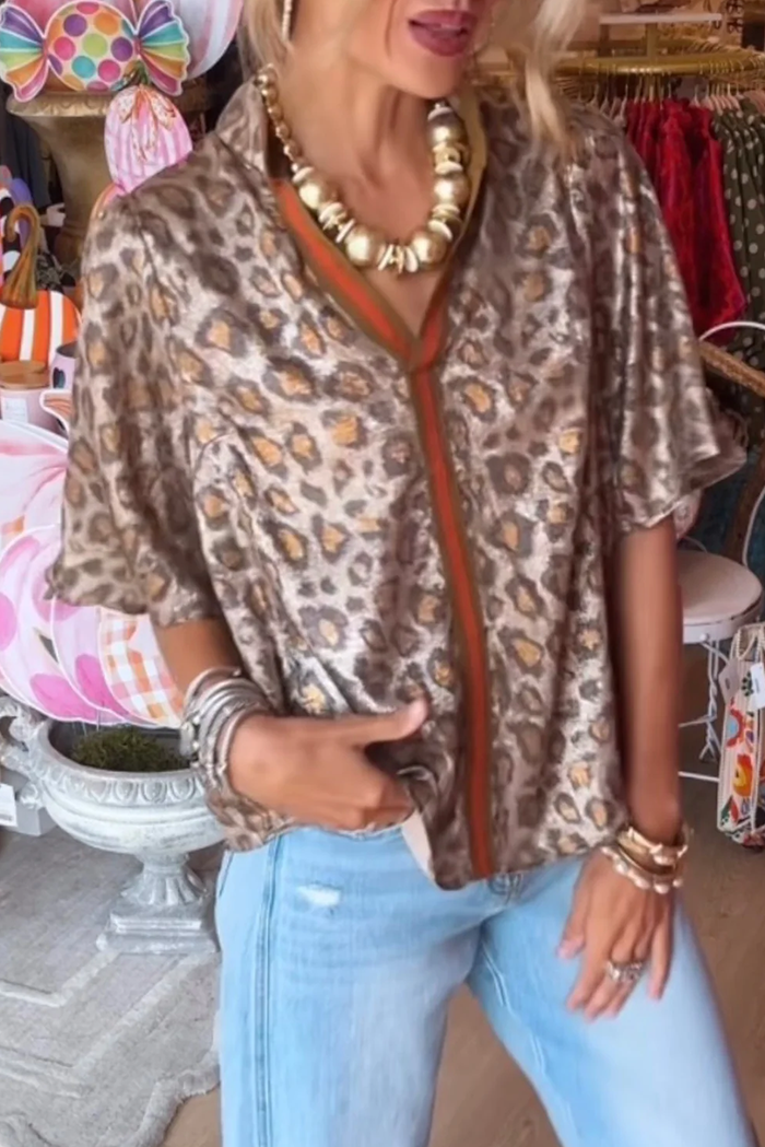 Metallic Leopard Stripe Placket Short Sleeves Top