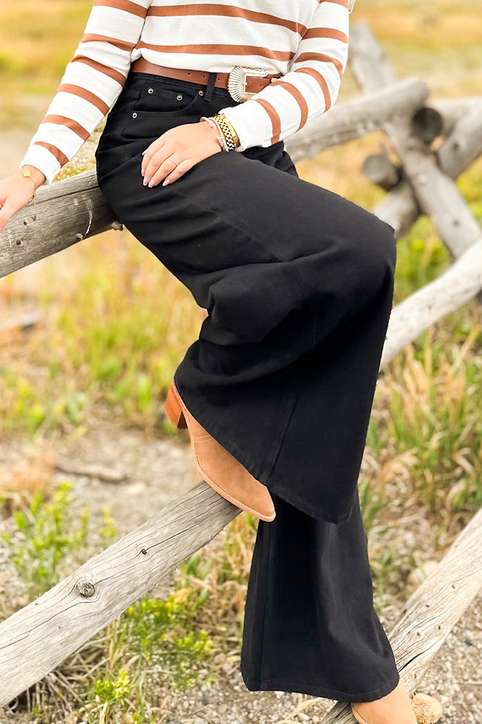 Super Wide Leg Jeans