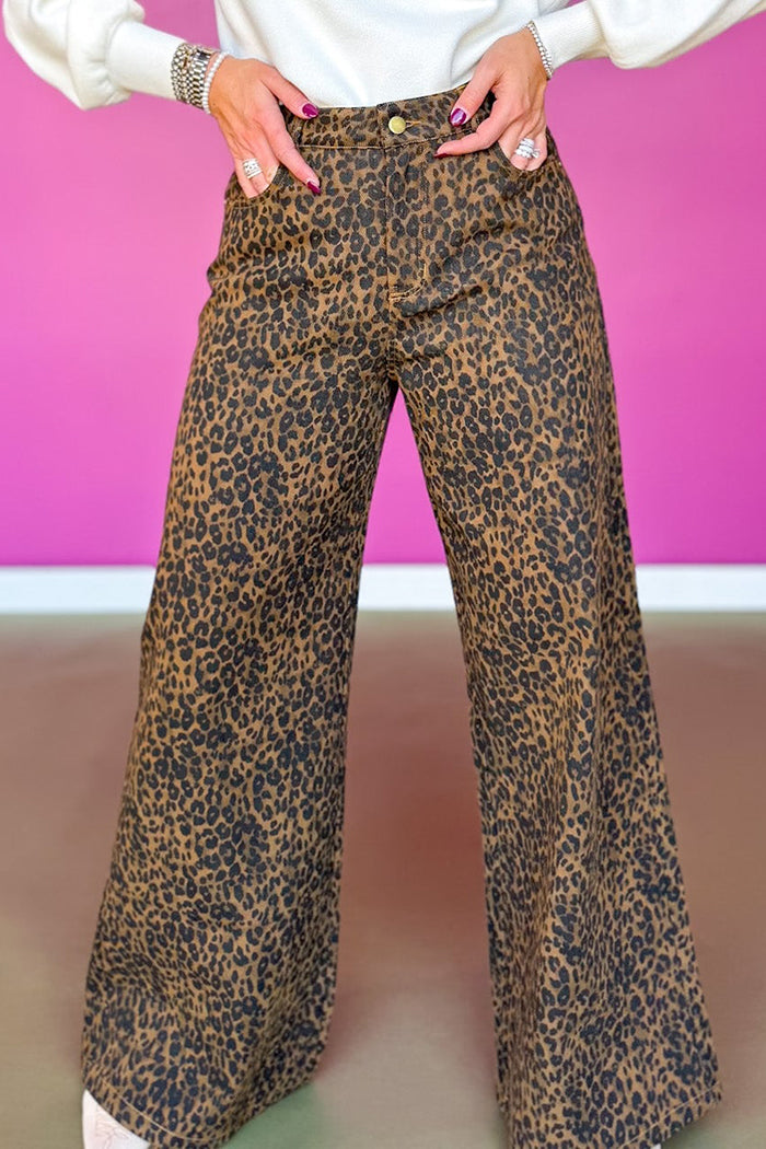 Casual Wide Leg Leopard Jeans