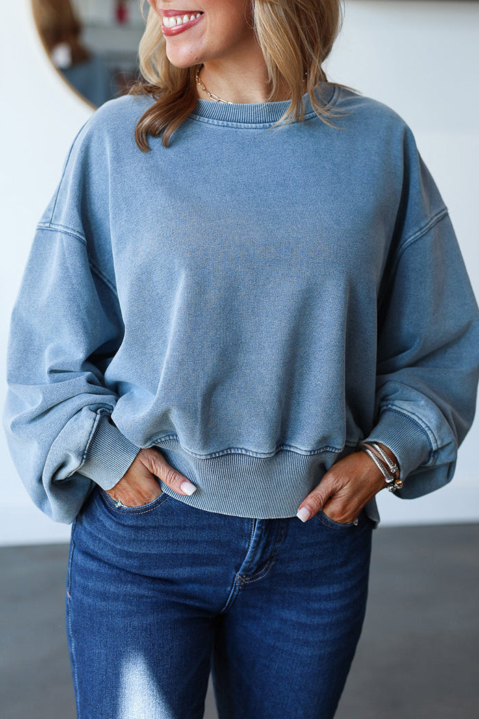 Oversized Round Neck Batwing Sleeve Sweatshirt