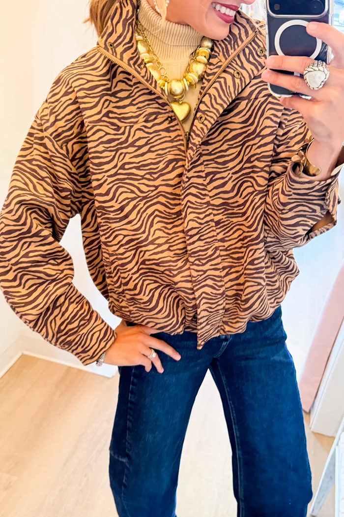 Tiger Print Stand Collar Elastic Hem Pockets Jacket