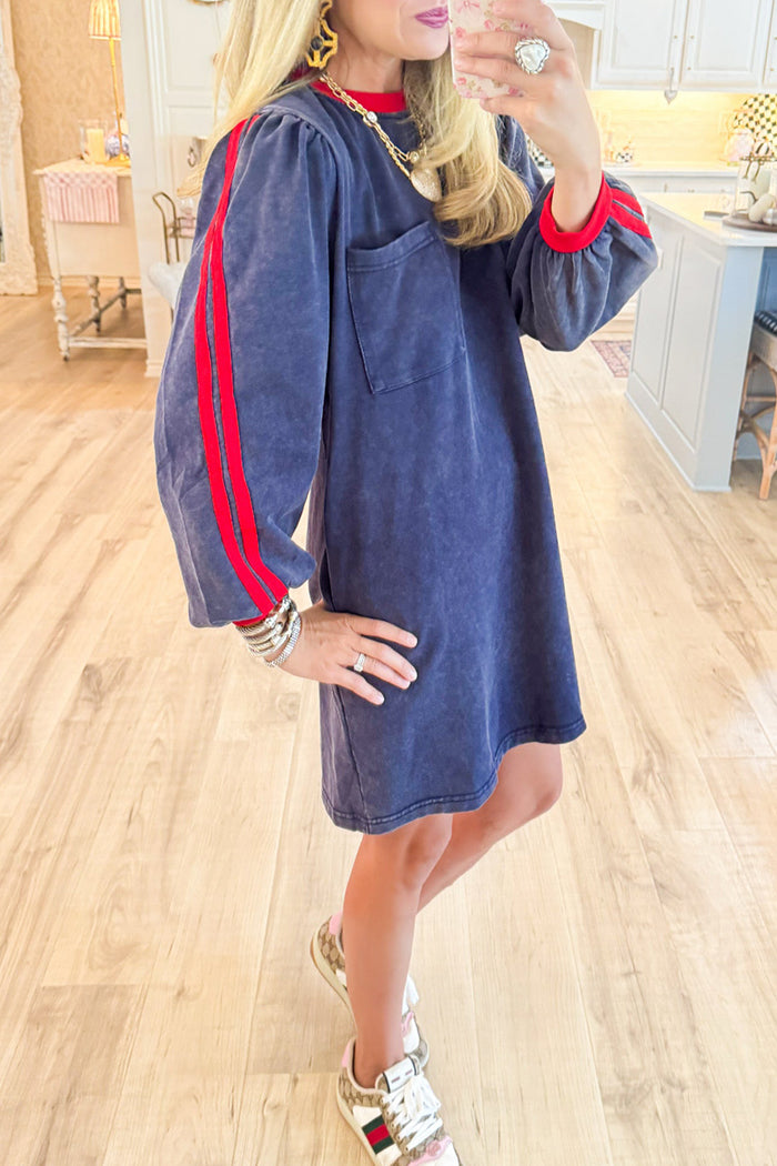 Contrast Trim Sweatshirt Pockets Dress