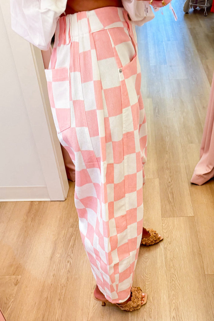 Pink Checkered Print Pocket Barrel Pants